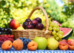 Nawożenie wapniem i siarką wiosną daje zdrowe owoce